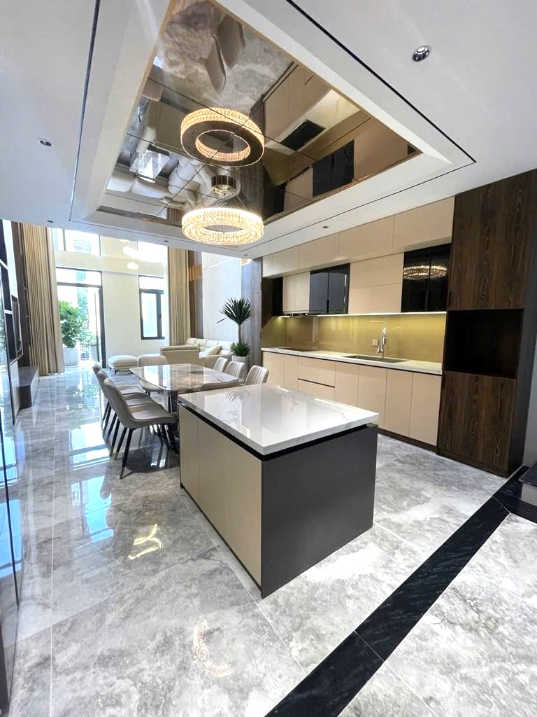 BÁN NHÀ TƯ ĐÌNH 64M2- 7 TẦNG THANG MÁY- GARA Ô TÔ- FULL NỘI THẤT- 23.x Tỷ