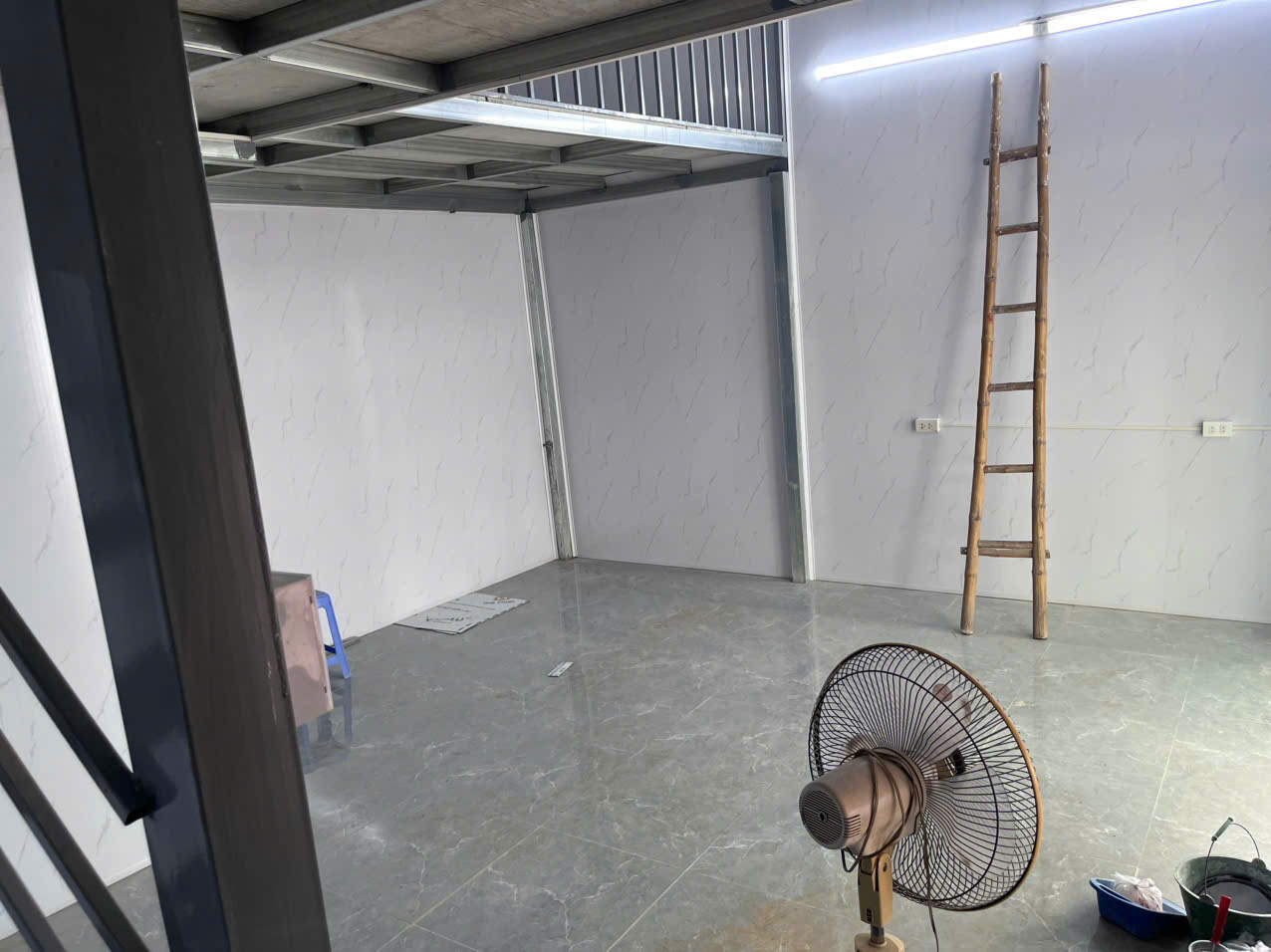CHÍNH CHỦ CHO THUÊ CĂN HỘ 2 NGỦ 1 KHÁCH FULL NỘI THẤT – Ở NGAY