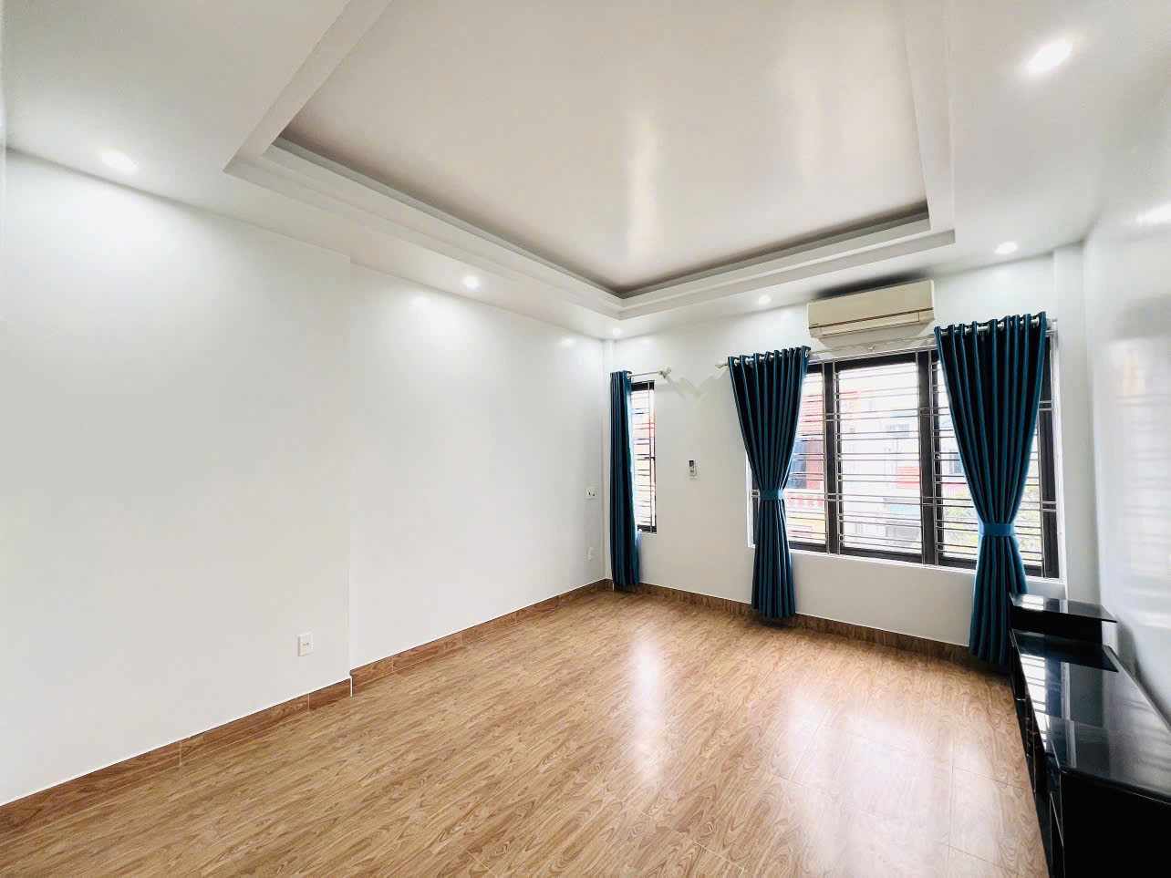 BÁN NHÀ MẶT ĐƯỜNG HẠ ĐOẠN 3, HẢI AN, HẢI PHÒNG  VỪA Ở VỪA KINH DOANH, GIÁ 4,99 TỶ-4