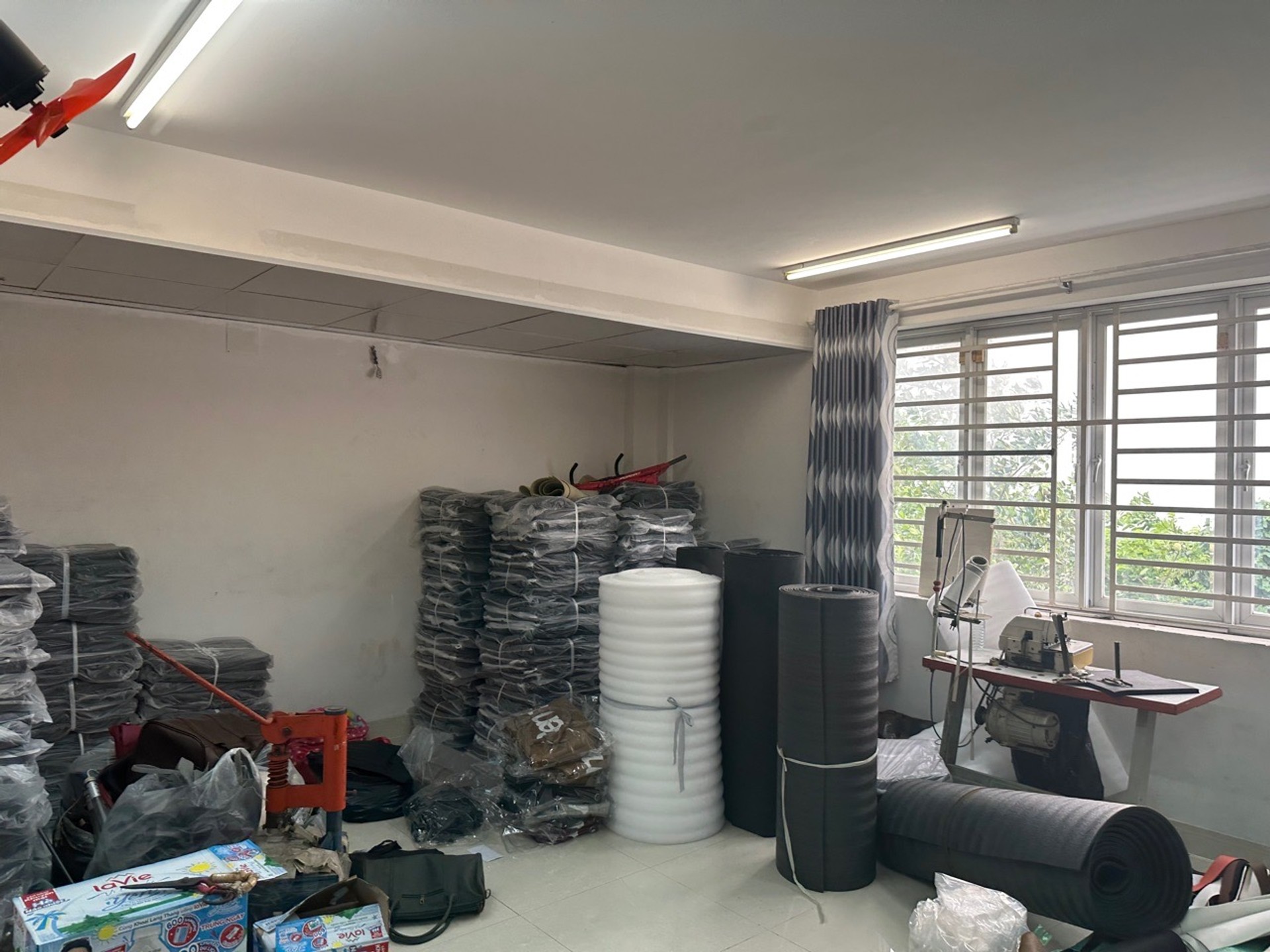 Mặt tiền đường Lê Bôi 6x20 chỉ 12 tỷ 9 có lửng- 0931172218-3