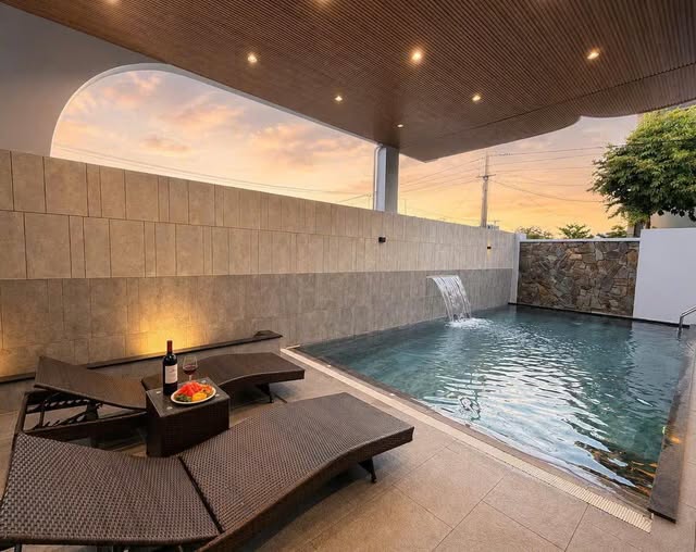 VILLA HỒ BƠI NGUYỄN ĐÌNH HOÀN, SƠN TRÀ, ĐÀ NẴNG