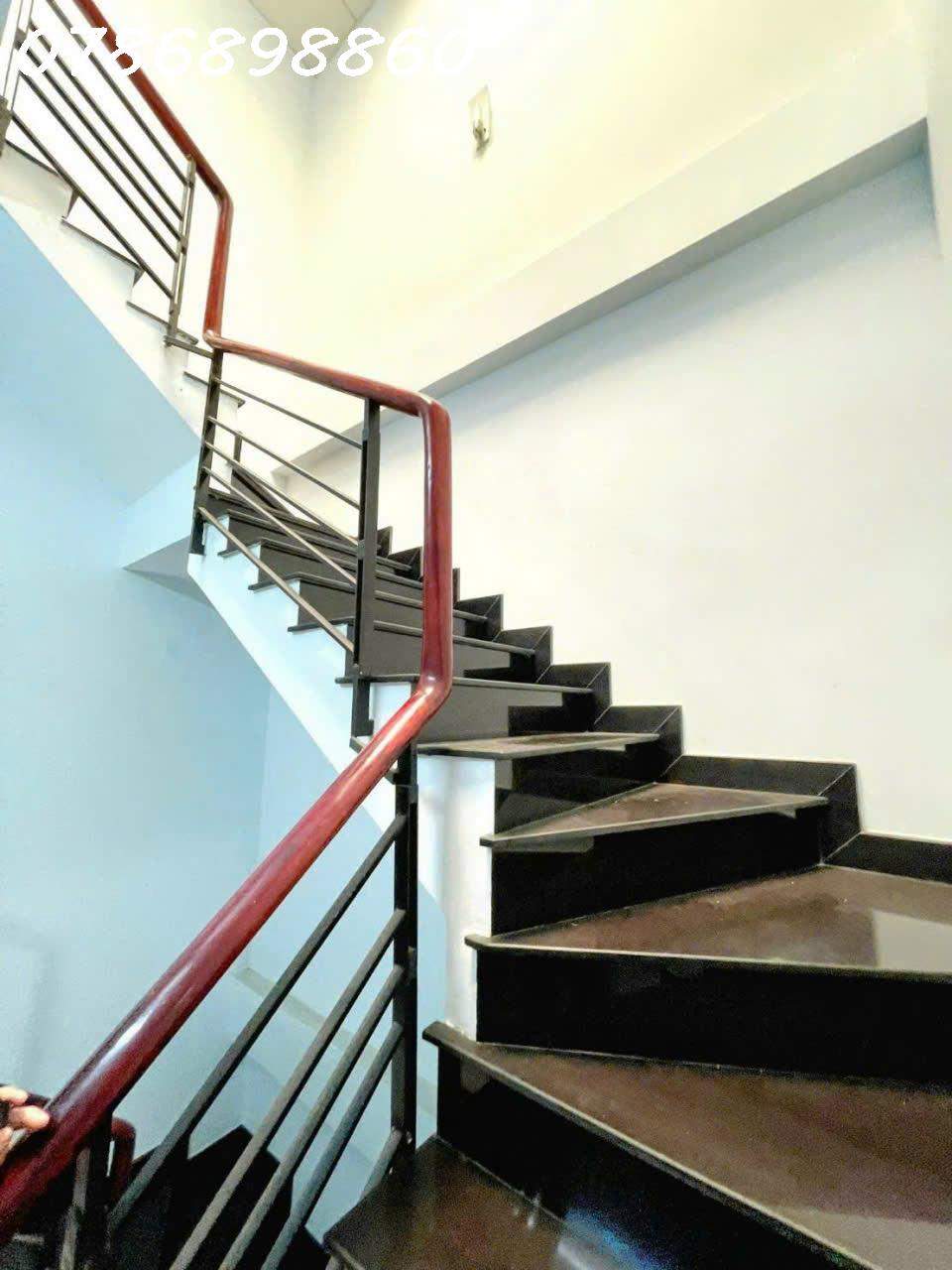 BÁN NHÀ 3 TẦNG HẺM 1716 HUỲNH TẤN PHÁT – NHÀ BÈ-4