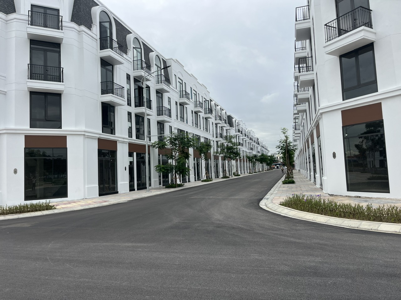 bán Nhà đẹp 4 tầng, 63m2 tại Thủy Nguyên - Thiết kế hiện đại, chỉ 4 xxx tỷ 083.2865.116-1