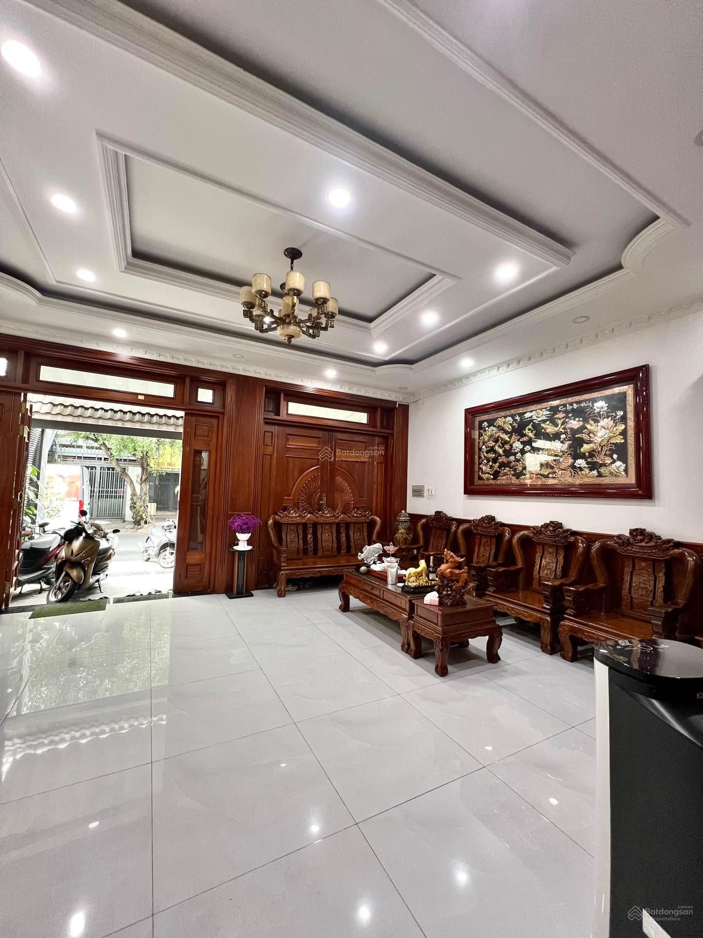 Mặt tiền 4 tầng ngang 7m Đẹp lung linh KDC Phong Phú 5 giáp bến xe Quận 8 - 0931172218
