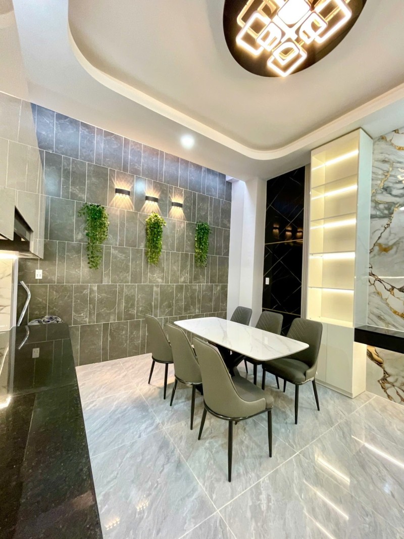 Bán nhà 5 tầng,  đường 385, Tăng Nhơn Phú A, Quận 9, Thủ Đức, TP HCM. DT  52m2, sổ hồng. Giá 7,9 tỷ