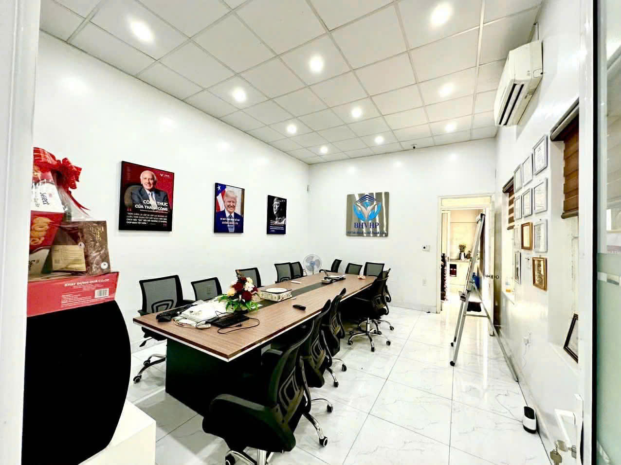 💥💥💥  Mặt đường Thiên Lôi - Phía Chợ ĐÔN NIỆM - Ngang 6.1m - 128m2 - G.iá 13.5 tỷ