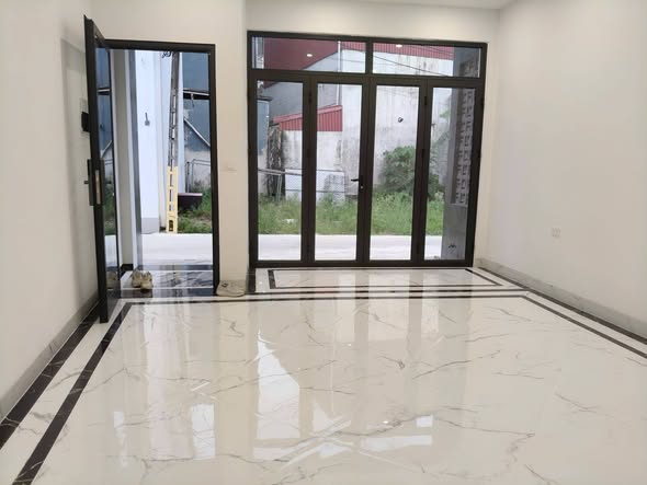 Chủ nhờ bán nhà 3T, 74m2,  mt4.7m, 3N, ô tô, thang máy, Nguyên Khê, Đông Anh, 7.0 tỷ.