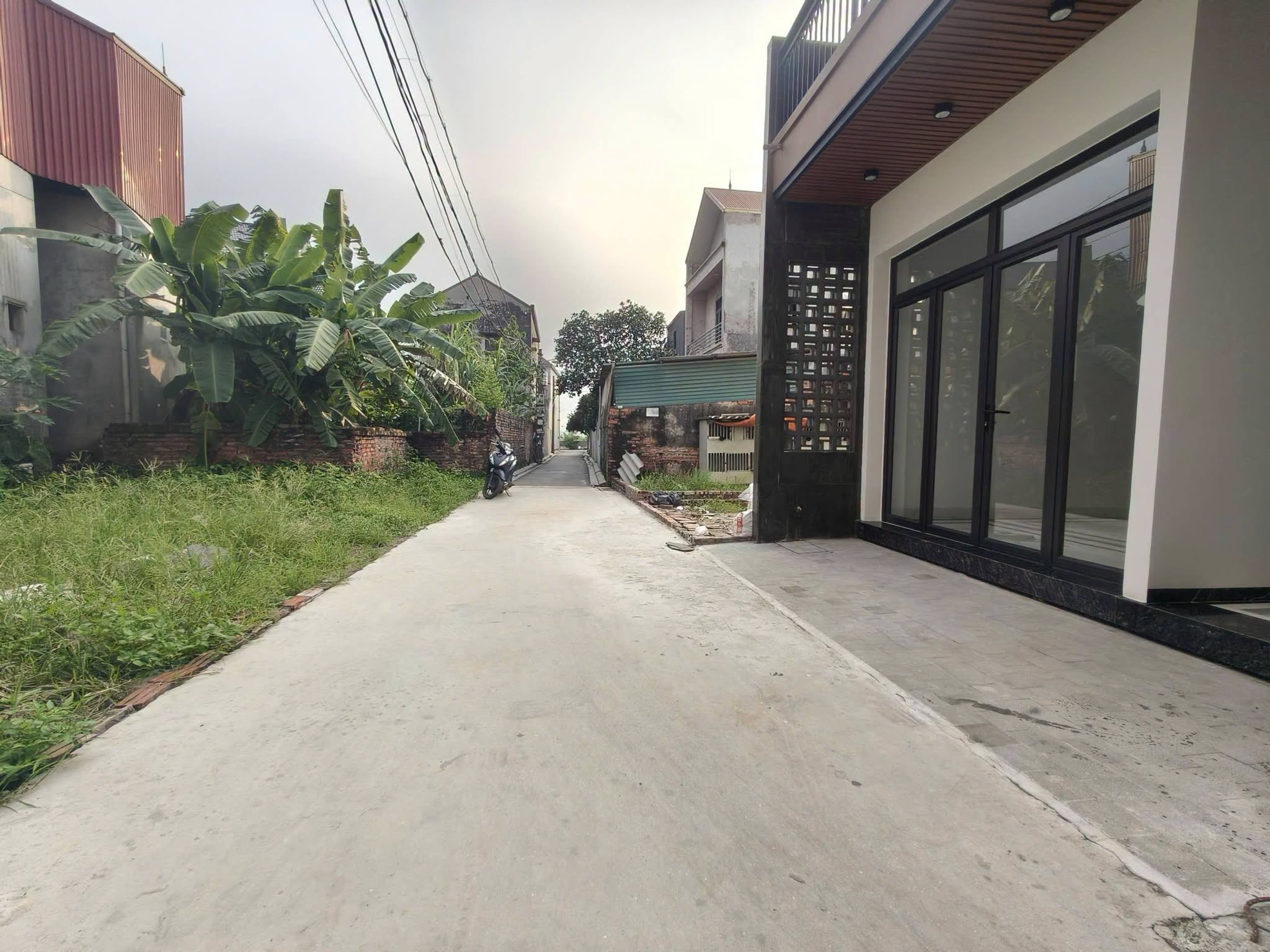 Chủ nhờ bán nhà 3T, 74m2,  mt4.7m, 3N, ô tô, thang máy, Nguyên Khê, Đông Anh, 7.0 tỷ.-3