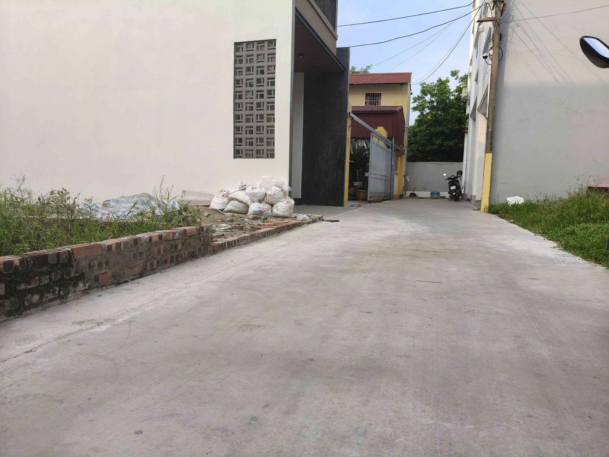 Chủ nhờ bán nhà 3T, 74m2,  mt4.7m, 3N, ô tô, thang máy, Nguyên Khê, Đông Anh, 7.0 tỷ.-4