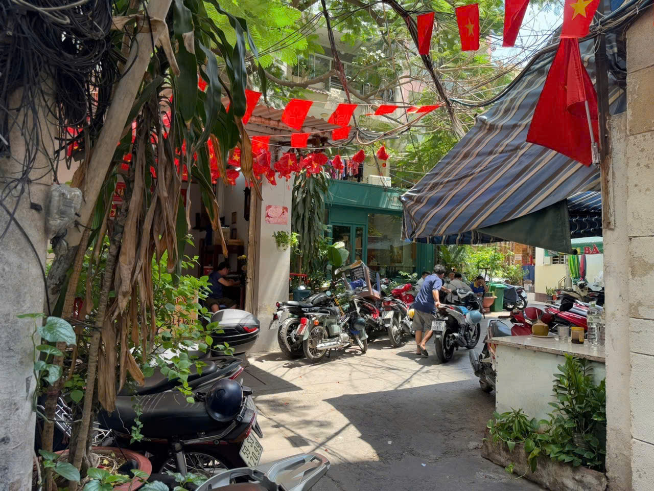 QUẬN 1: BÁN SHOPHOUSE MỘT PHẦN MẶT TIỀN LÊ LỢI, P.SÀI GÒN- DT 11,5M*5M- CHỦ 1 ĐỜI XƯA CHÀO 26,2T- 0938676685 GIANG GIANG