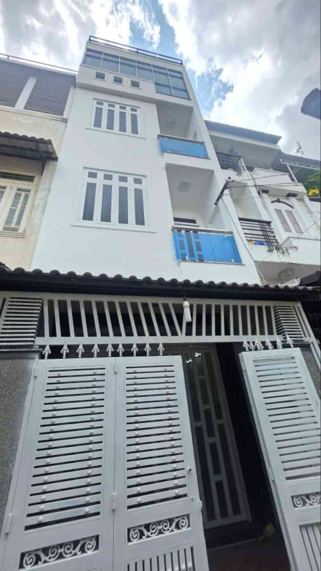 Giảm Ngay 200 Triệu Chỉ Còn  6.9 Tỷ  Nhà 4 Tầng 52m  Hẻm Xe Hơi Phú Thọ Hòa Tân Phú