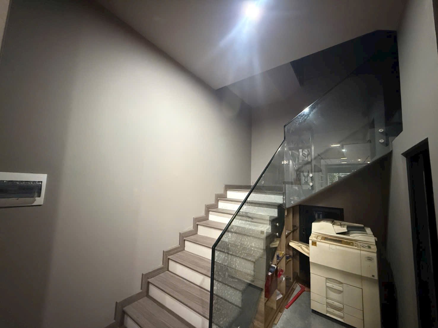 Bán nhà 2 tầng mặt phố Đỗ Ngọc Du, ph Phạm Ngũ Lão, TP HD, 79m2, mt 4m, vị trí kinh doanh, 5.x tỷ