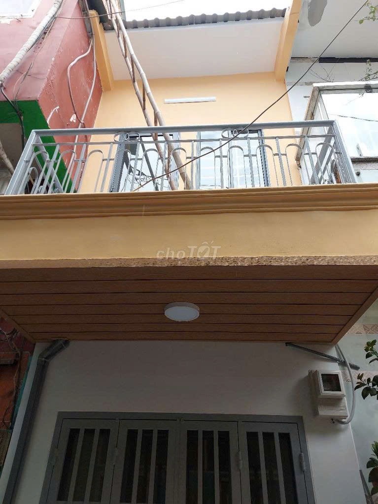GIÁ TỐT - CHÍNH CHỦ Cần Bán Nhanh Căn Nhà Đẹp Vị Trí Tại Quận 11, TP HCM
