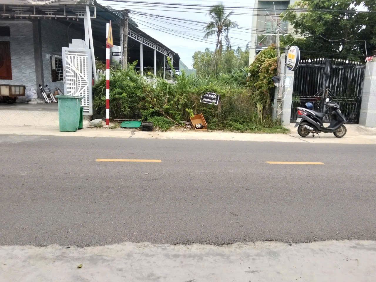 CHÍNH CHỦ CẦN BÁN LÔ ĐẤT CÓ VỊ TRÍ ĐẸP TẠI XÃ MỸ THÀNH - HUYỆN PHÙ MỸ - TỈNH BÌNH ĐỊNH.