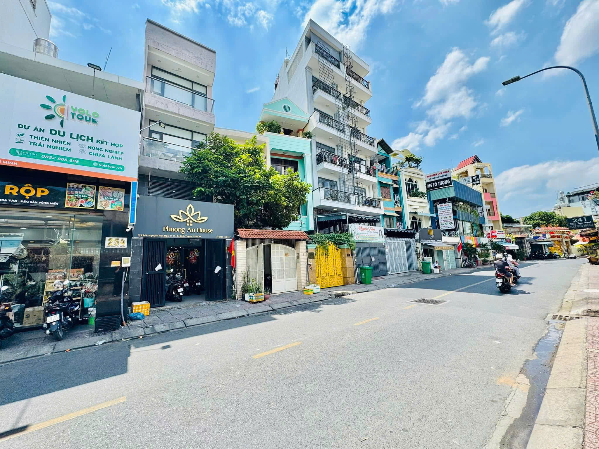 Bán nhà Mặt tiền Nguyễn Văn Đậu - gần Phan Văn Trị, 4,2x20m, 3 Tầng  - 4 PN, chỉ 18,9 Tỷ.