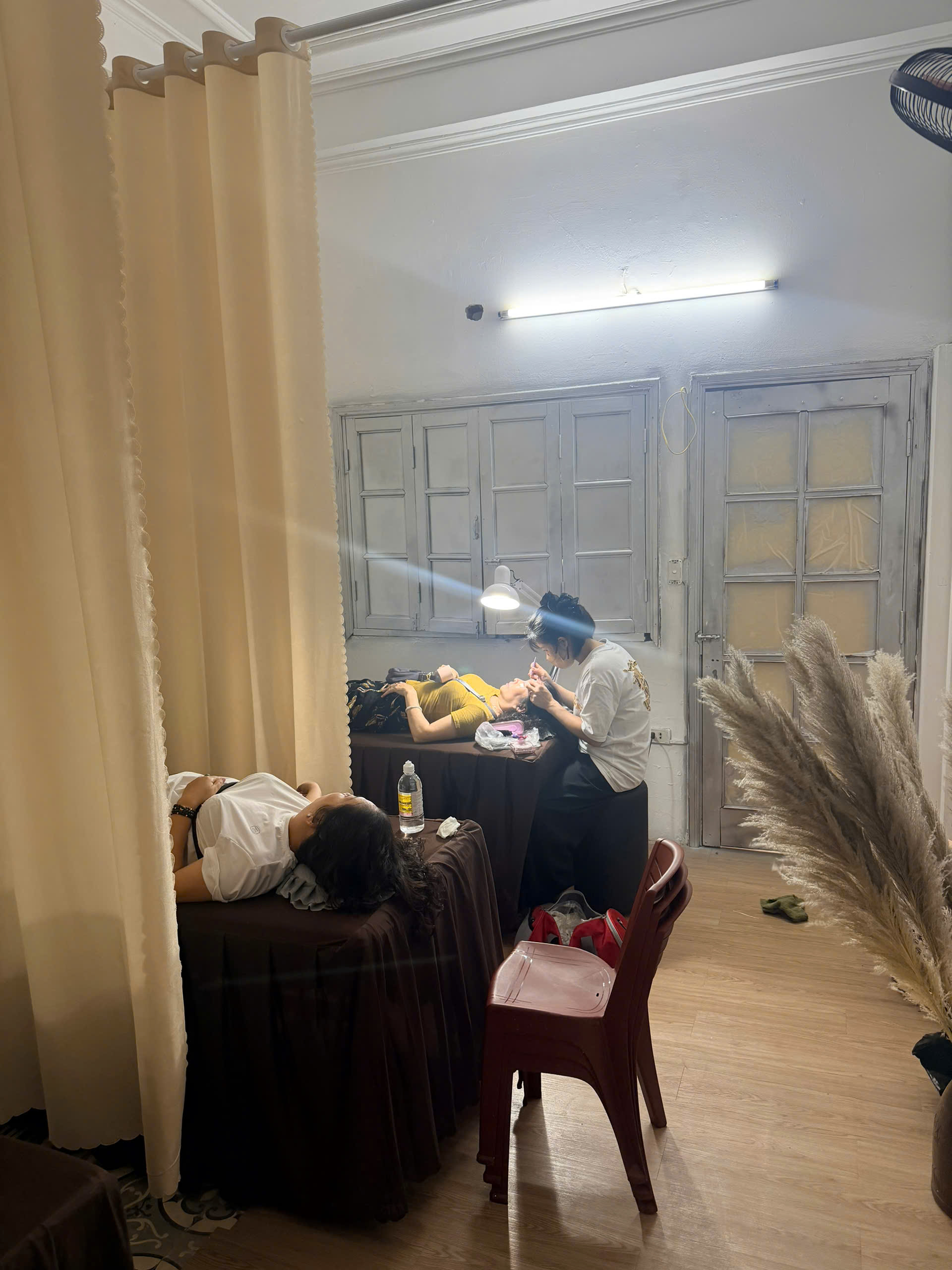 SANG NHƯỢNG / THANH LÝ CỬA HÀNG Nhà 3 tầng, mới sửa hoàn toàn, sạch đẹp Địa chỉ: 66 Nguyễn Chính, Tân Mai, Hoàng Mai, Hà Nội