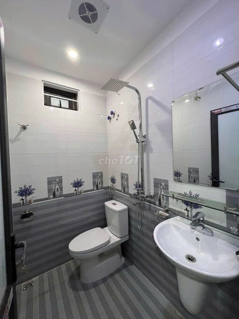 CHÍNH CHỦ CHO THUÊ NHÀ NGUYÊN CĂN 5 TẦNG – PHÚ DIỄN, BẮC TỪ LIÊM