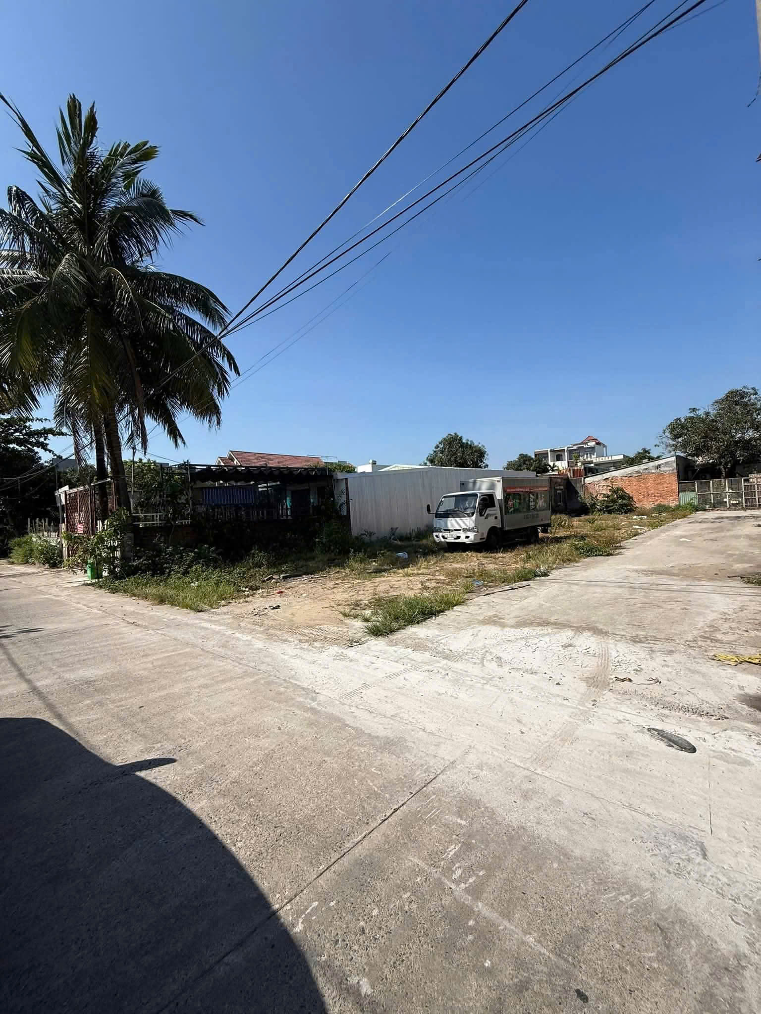 Bán 1 cặp đất kiệt Ô TÔ K164 Nguyễn Chánh - view biển Nguyễn Tất Thành