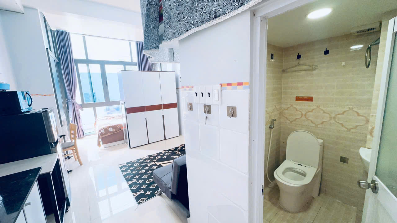 CHO THUÊ/PASS PHÒNG FULL NỘI THẤT CÓ GÁC – BAN CÔNG – THANG MÁY – ĐƯỜNG 3 THÁNG 2, QUẬN 10-3