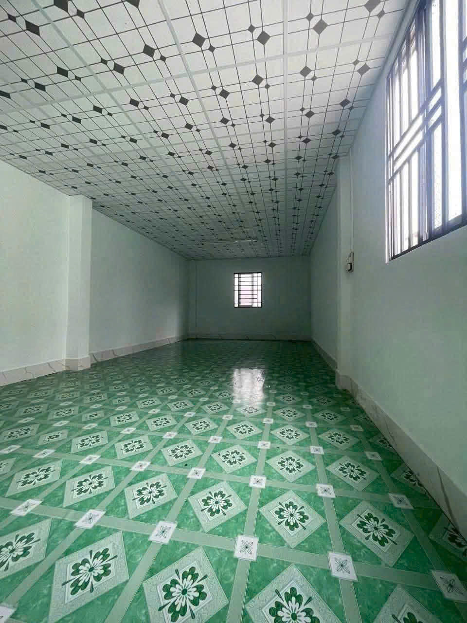 32. Nhà 5 triệu trục chính hẻm đường 30/4 thuận lợi kinh doanh