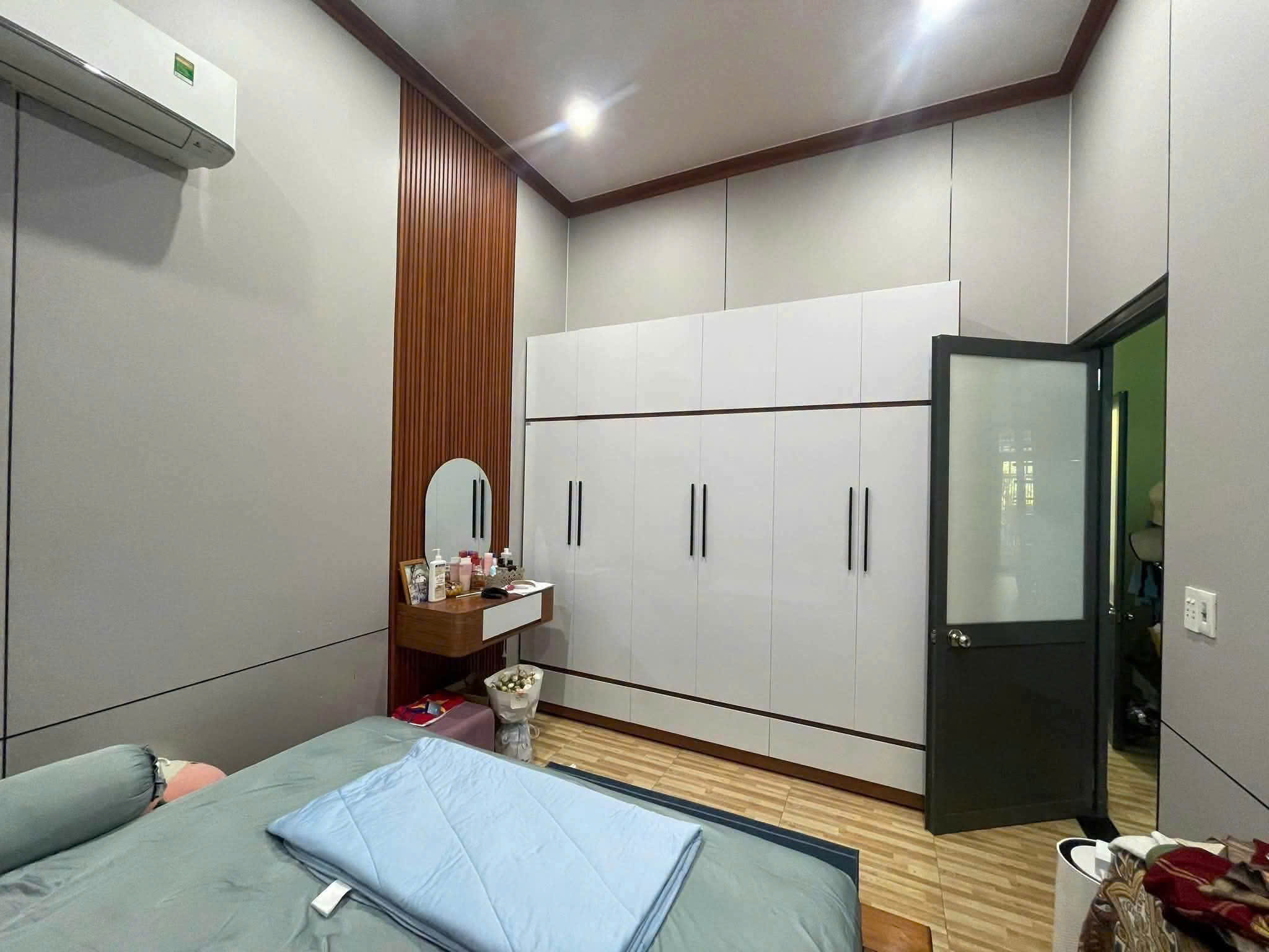 🔴💥Nhà 2 tầng đường Phan Thị Nể - Sát Biển - Vị trí đẹp-3