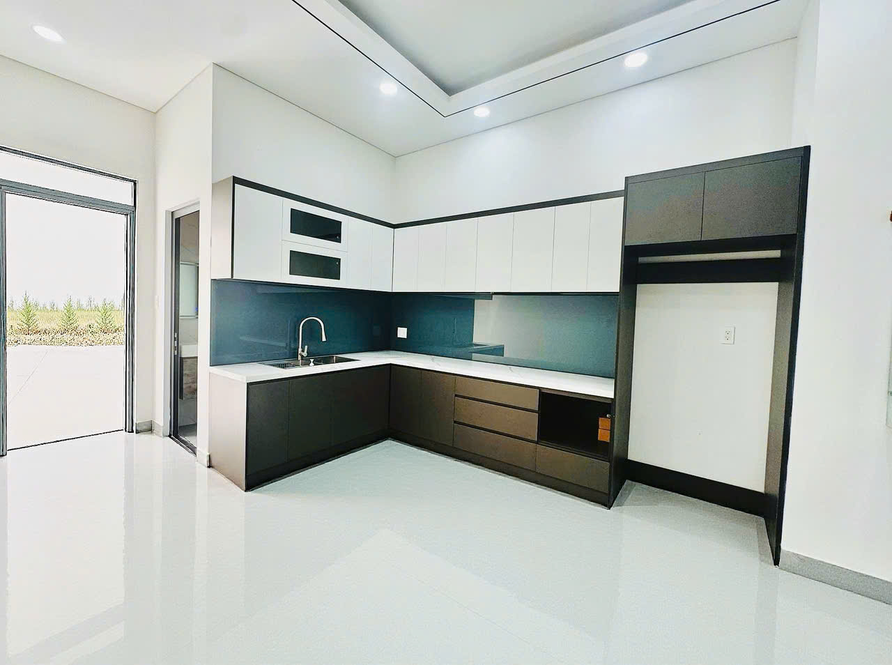 Nhà phố đẹp giáp Tam Bình- 2MT(trước,sau) - 3 Tầng - 62m2 – Nhỉnh 5T - Đường xe tải tránh - KDC đồng bộ