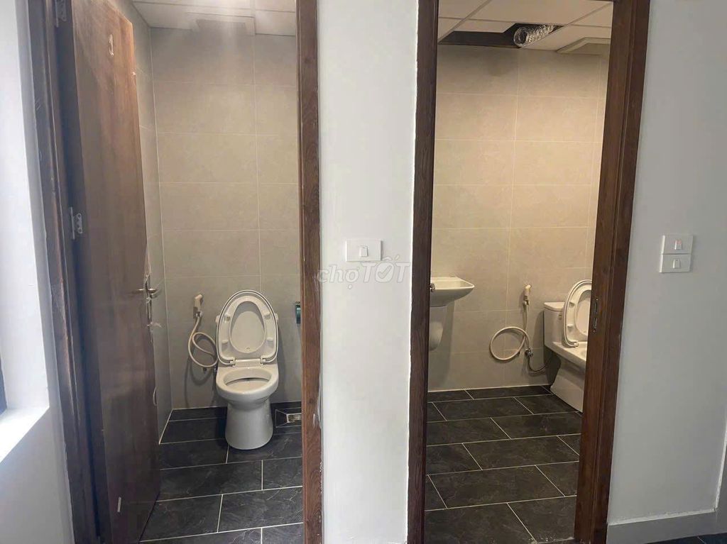 Cho thuê văn phòng tại 26, phố Đại La, 35 triệu, 180m2, mặt tiền 9m-4