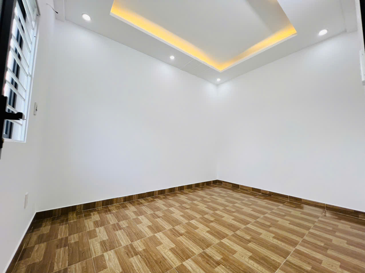 BÁN NHÀ 3 TẦNG LÔ GÓC – Ô TÔ RA VÀO – THÀNH TÔ, HẢI AN-3