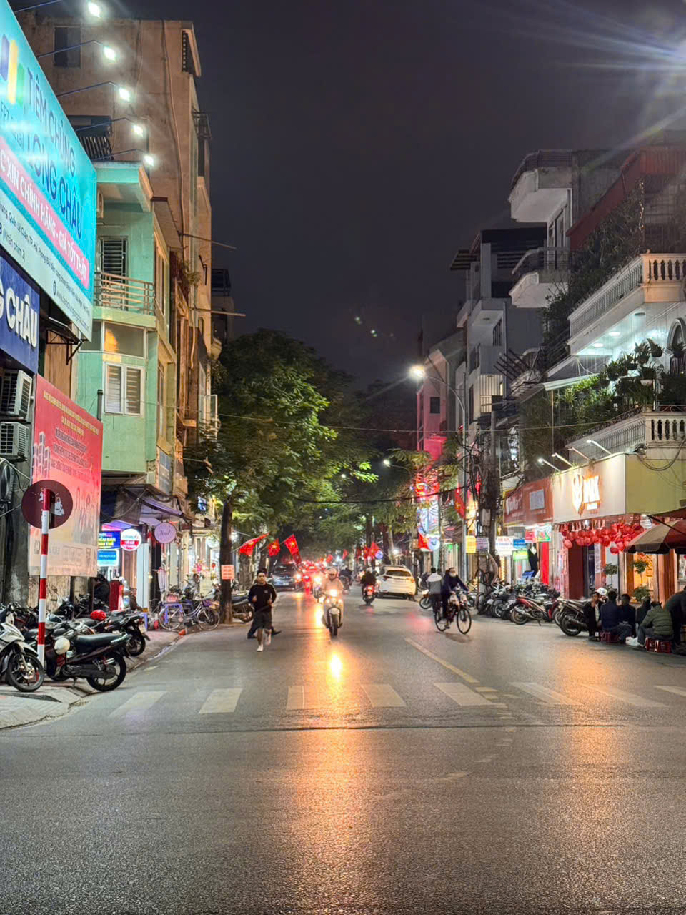 Mặt đường Trại Lẻ - Bán đất tặng nhà, vị trí đẹp kinh doanh.