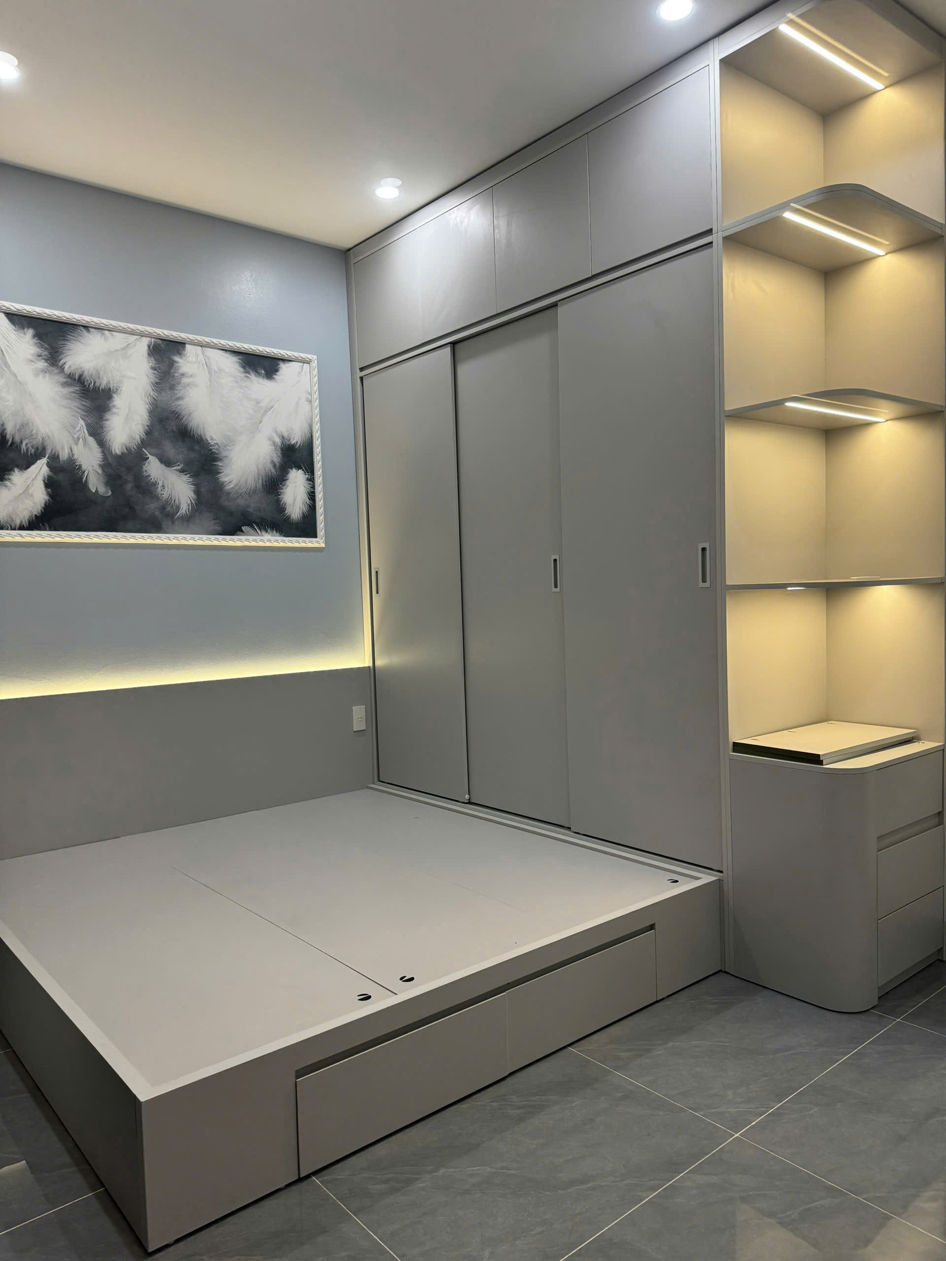 Nhà 3 tầng Lê Thanh Nghị 45m2 hướng Nam giá 2.x tỷ