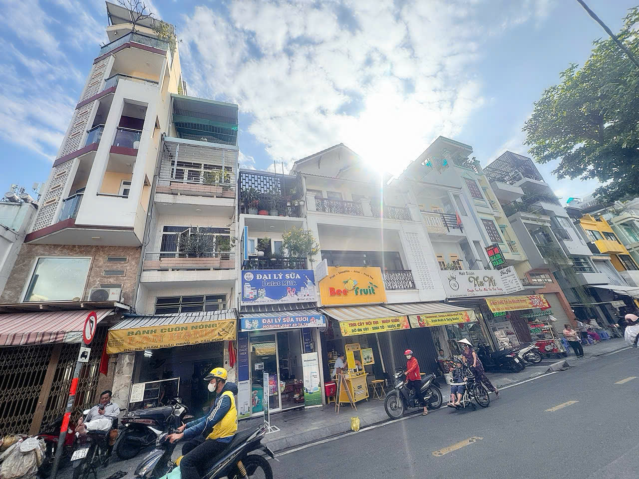 HIẾM - NGANG LỚN 6M*13M VUÔNG VỨC - BÁN NHÀ 4 TẦNG MTKD Đ.TRẦN KHẮC CHÂN, TÂN ĐỊNH, QUẬN 1 - VỊ TRÍ ĐẸP - KD ĐA NGÀNH - 0938676685 GIANG GIANG