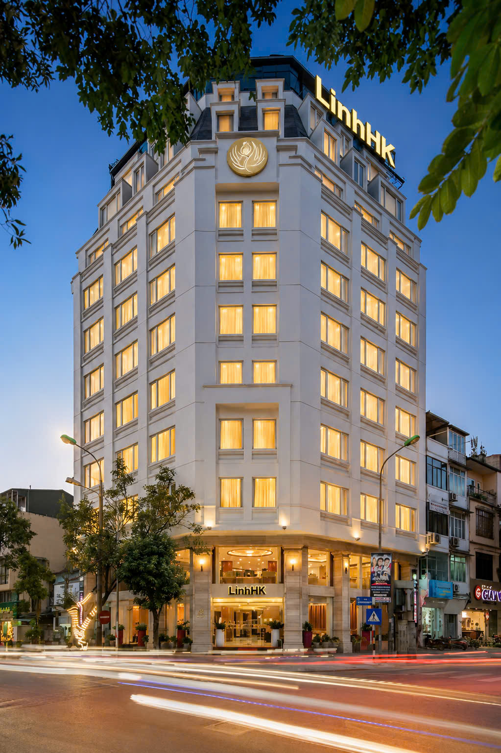 LinhHK bán khách sạn 68p, 320m², 12 tầng, lô góc mt gần 30m