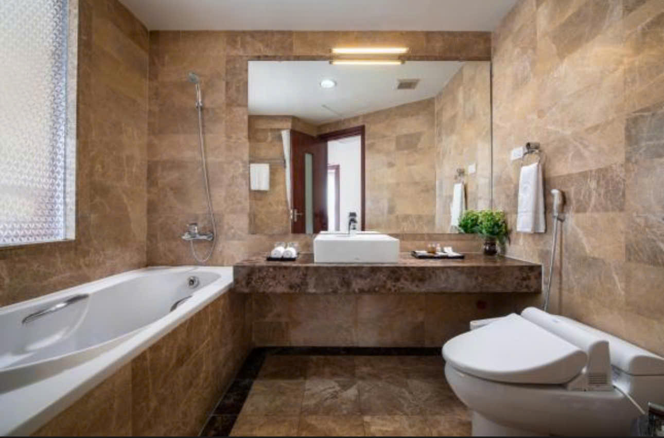 LinhHK bán khách sạn 68p, 320m², 12 tầng, lô góc mt gần 30m-4