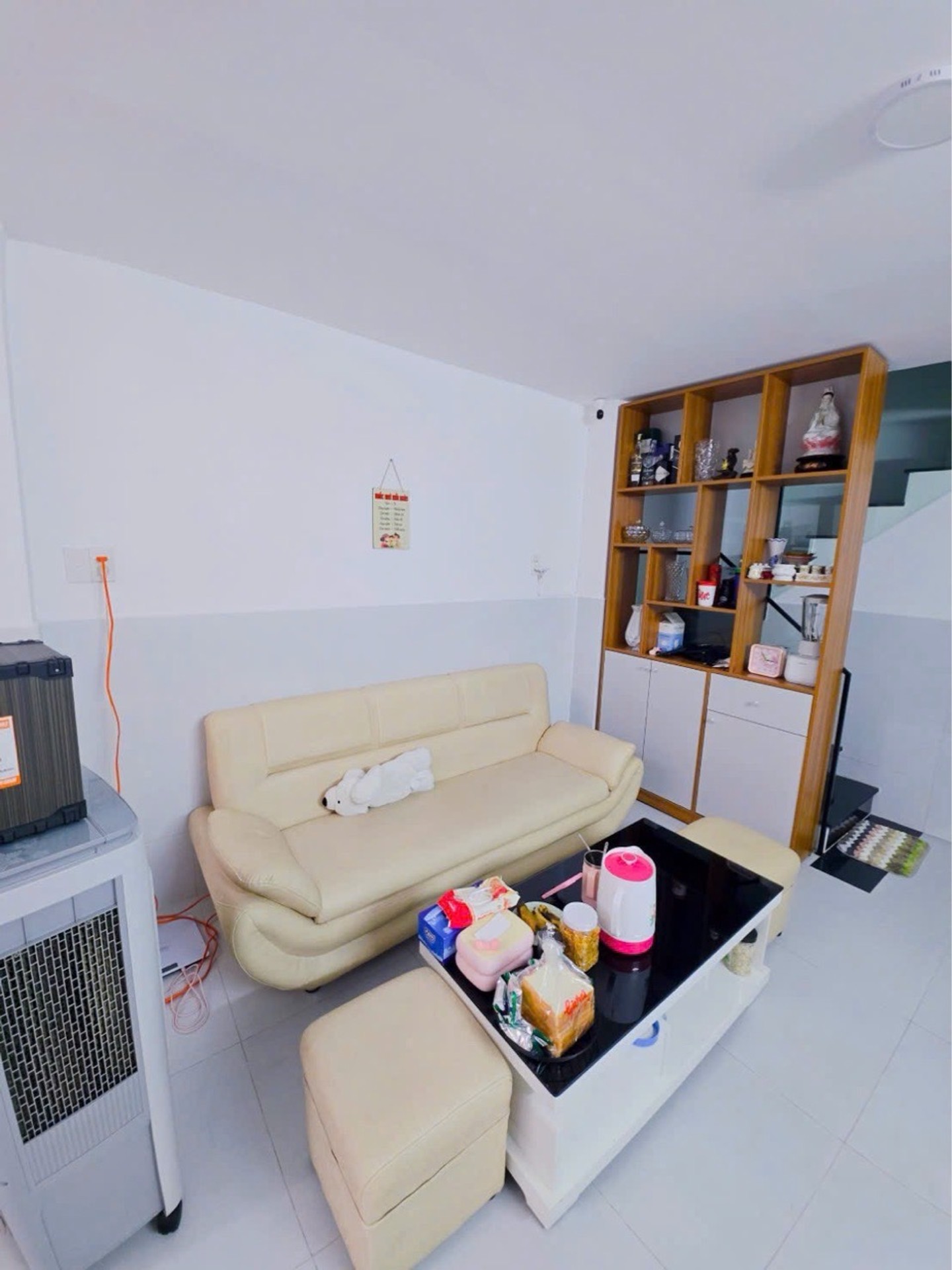 1 BƯỚC RA MẶT TIỀN,KHU VIP VƯỜN LÀI TÂN PHÚ, XE HƠI THOÁNG,NHÀ 3 TẦNG ,40M2, 3 PN. GIÁ CHỈ NHỈNH 6 TỶ XÍU XÍU