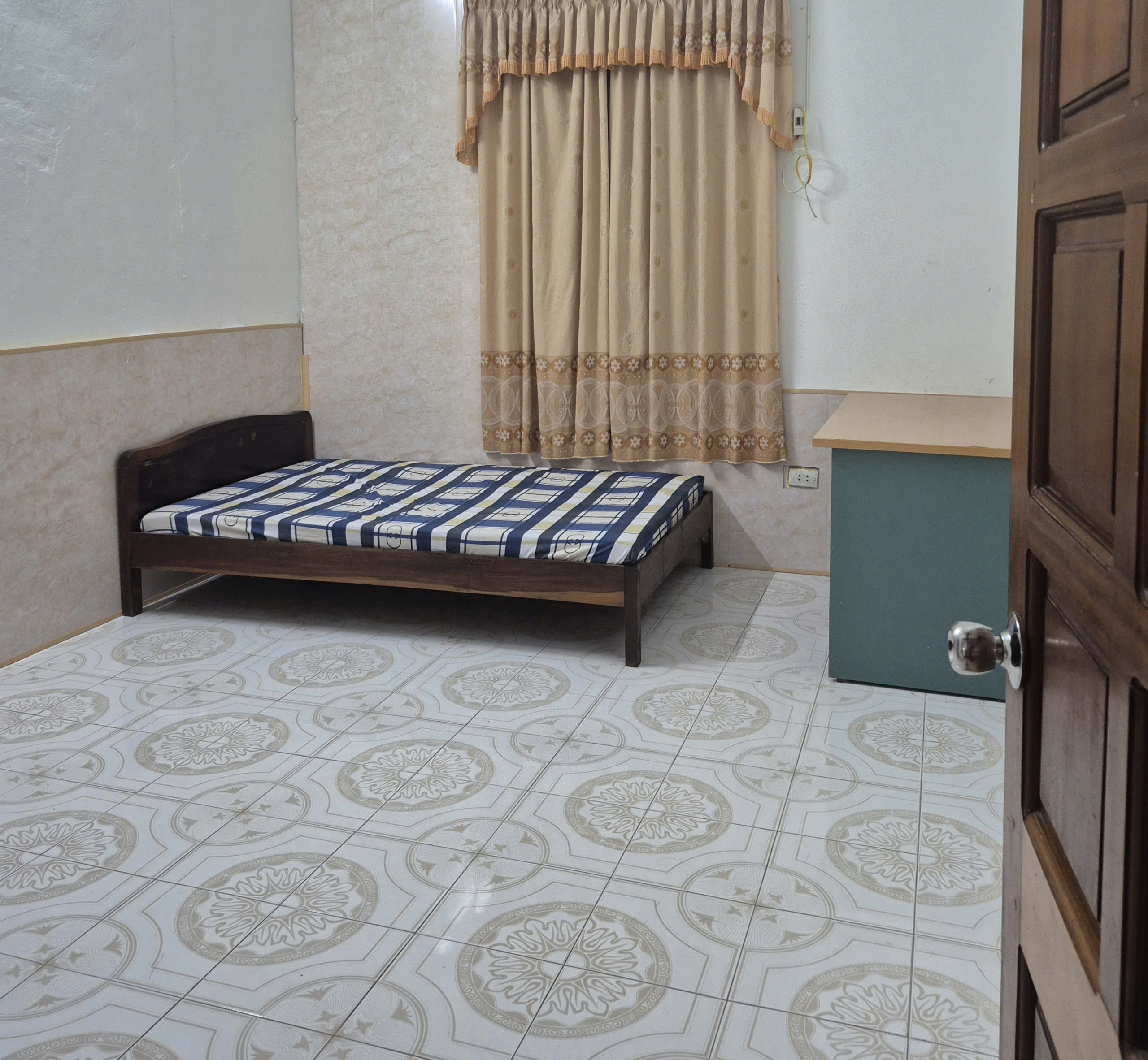 CHO THUÊ NHÀ NGUYÊN CĂN – SỐ 12 NGÕ 3, NGÁCH 21 CÙ CHÍNH LAN - QUẬN THANH XUÂN - HÀ NỘI