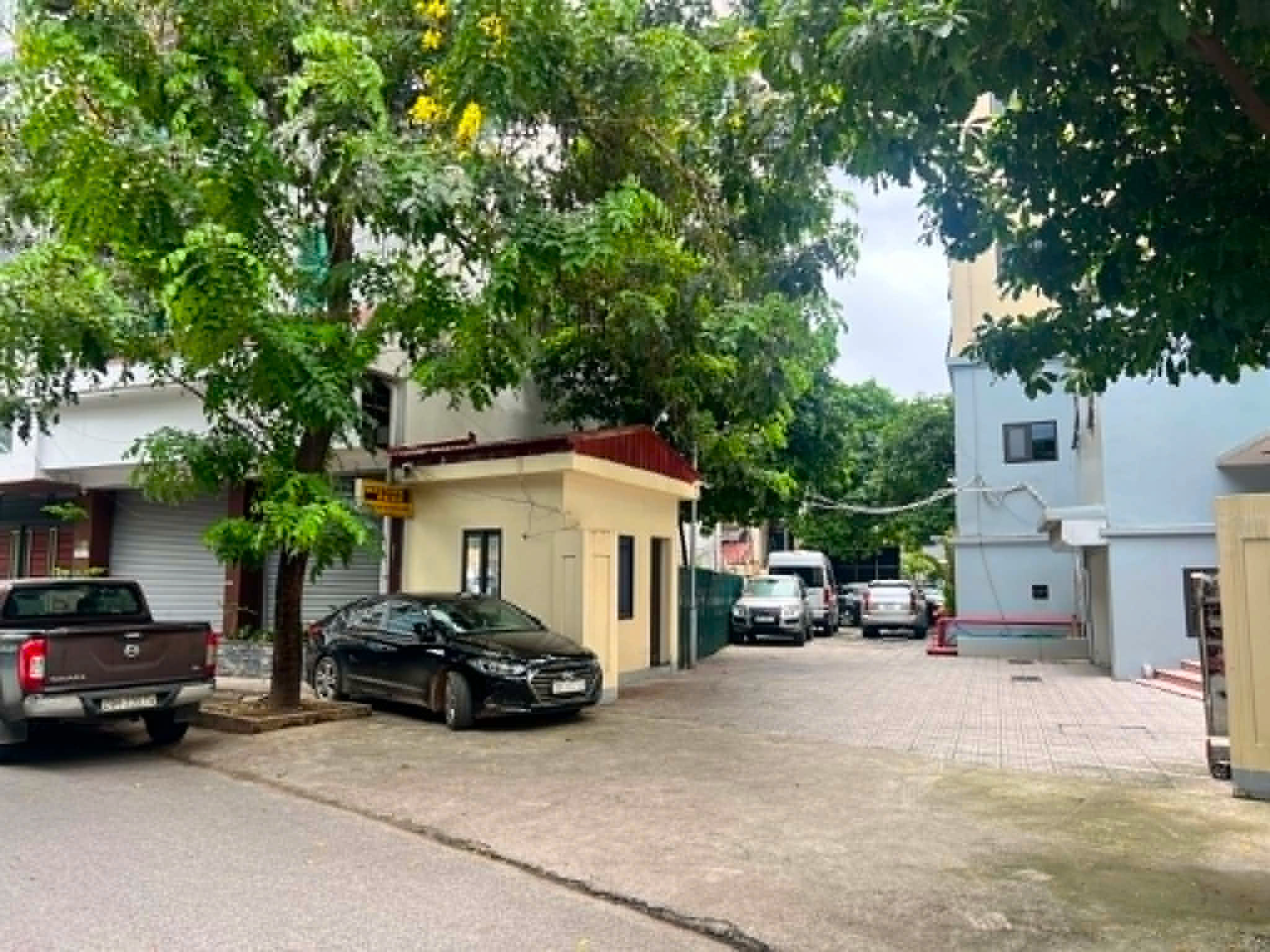 CHO THUÊ KIOSK KINH DOANH TẠI  KHU ĐÔ THỊ DỊCH VỌNG, CẦU GIẤY, HÀ NỘI