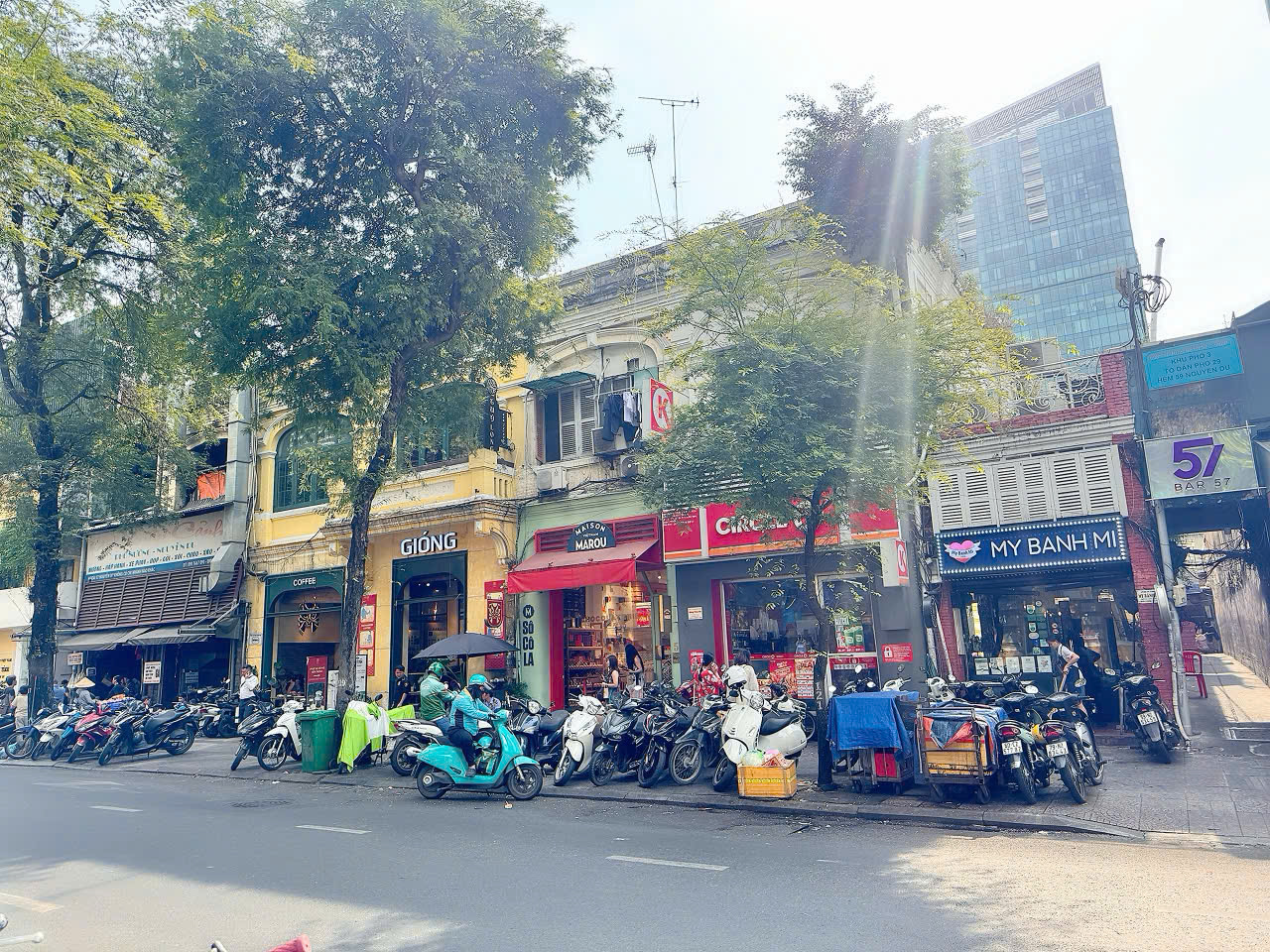 SIÊU PHẨM KIM CƯƠNG - BÁN NHÀ 2 TẦNG MẶT TIỀN KD Đ.NGUYỄN DU, BÊN NGHÉ, QUẬN 1 - 4M*15M - DÒNG TIỀN KHỦNG 1,1 TỶ/NĂM - CHỦ XƯA 1 ĐỜI 0938676685 GIANG GIANG