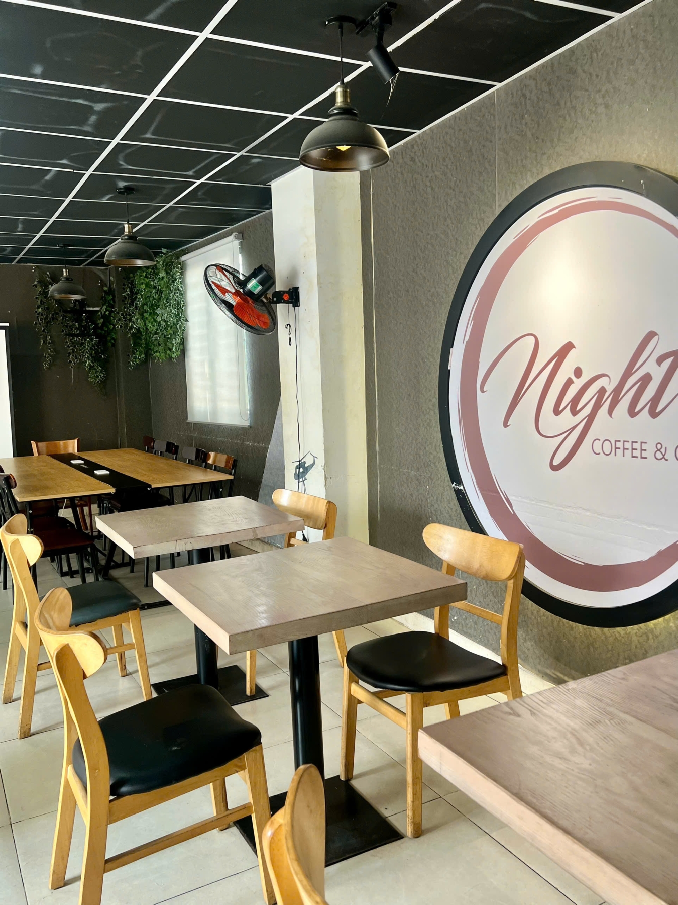 Chính chủ cần sang quán Night - Coffee & Chill tại Phường Gia Định