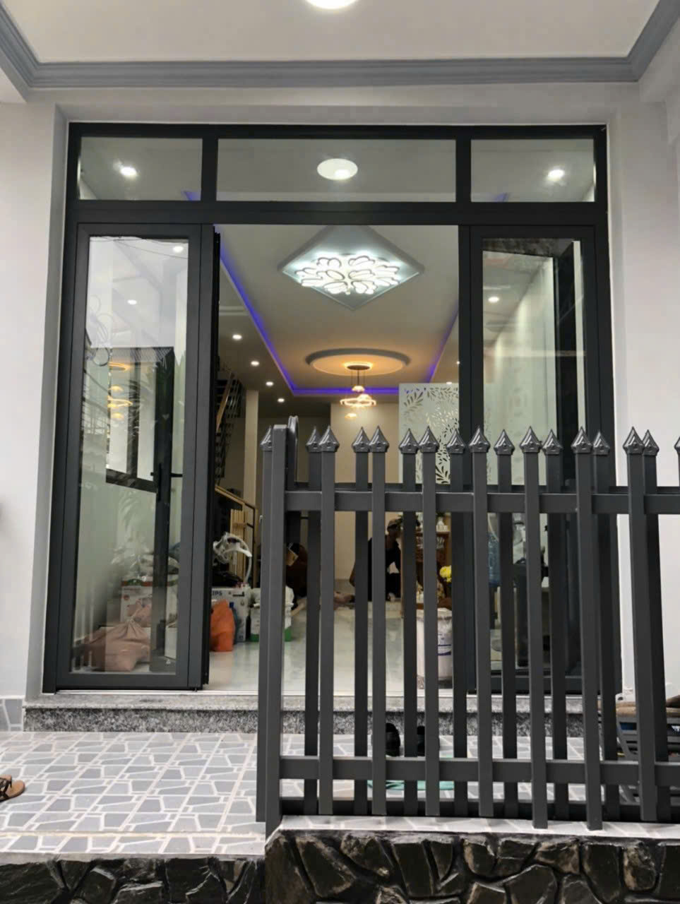 04. Bán Nhanh Nhà Góc 2 mặt tiền, 1 trệt 1 lầu, hẻm 70 CMT8