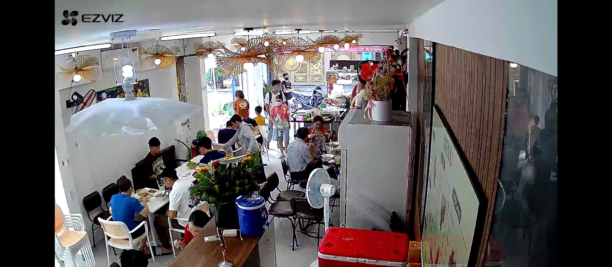 SANG NHƯỢNG QUÁN ĂN & CAFE – ĐANG KINH DOANH ỔN ĐỊNH Địa chỉ: 10 Đỗ Thúc Tịnh, Phường An Hội Tây, TP. Hồ Chí Minh