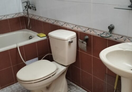 CHO THUÊ NGUYÊN CĂN NHÀ MẶT PHỐ ĐỂ KINH DOANH