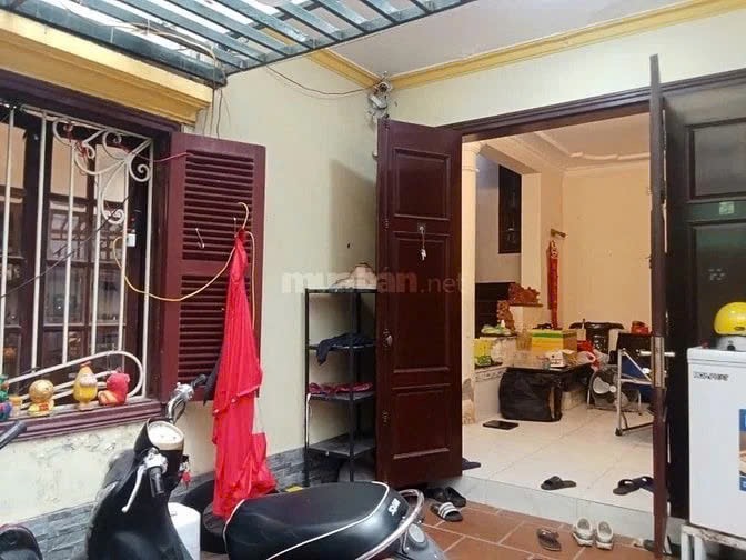 CHÍNH CHỦ CHO THUÊ NHÀ LẠC LONG QUÂN – TÂY HỒ, HÀ NỘI
