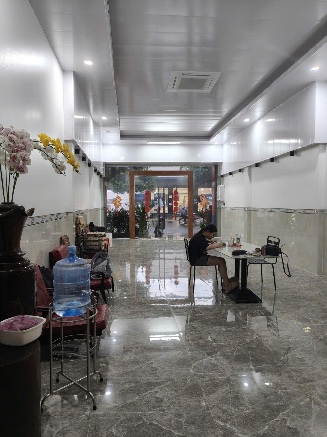Chính Chủ Cần Cho Thuê Nhà 1 Trệt - 4 Lầu 163m2 Tại Mỹ Xuyên - Tp Long Xuyên - An Giang-3