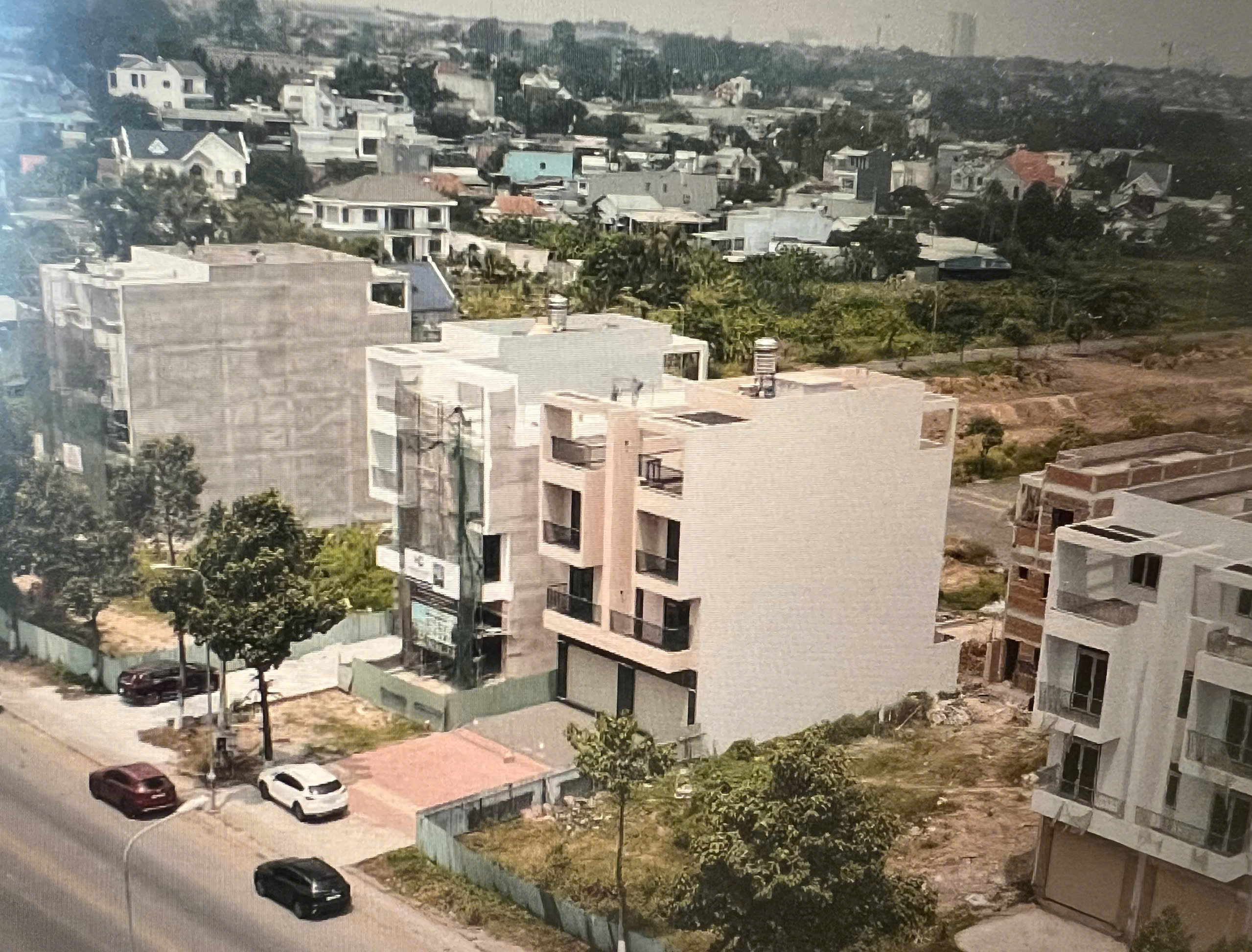 Chính chủ cần chuyển nhượng 1 cặp liền kề măt đường trục chính D7, KĐT Đông Bình Dương, Phường Tân Đông Hiệp, TP. Hồ Chí Minh-2