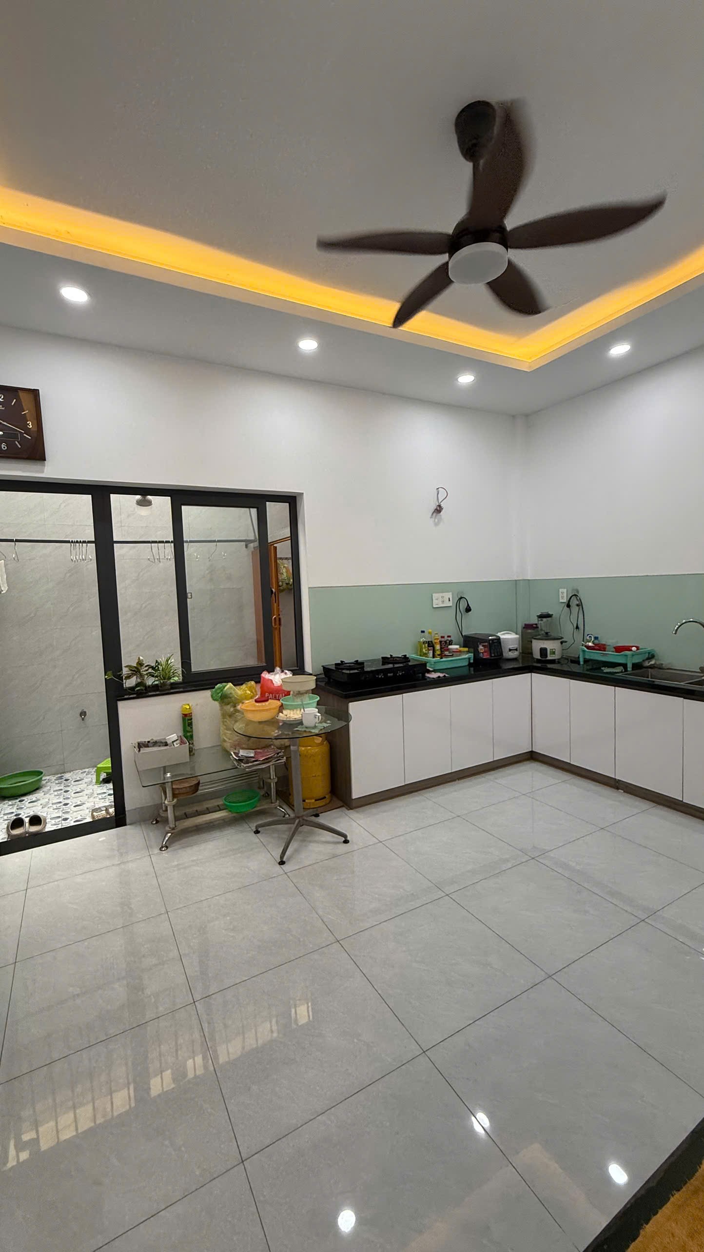 CẦN SANG NHƯỢNG LẠI CHDV 4 TẦNG 8 PHÒNG VỪA Ở VÀ CÓ DÒNG TIỀN ỔN ĐỊNH Phường Tân Thới Hiệp Q12-4