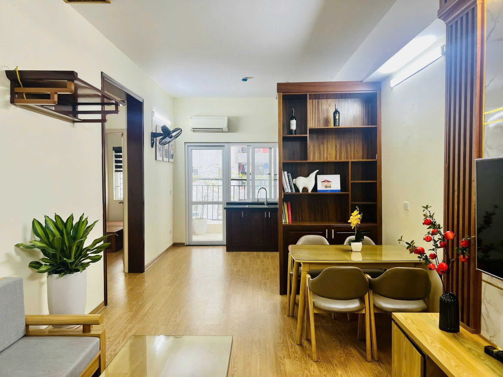    BÁN GẤP CĂN 02 NGỦ, 72M2, KHU 06 TÒA MỚI, LÔ B2.1, KĐT THANH HÀ, HÀ ĐÔNG  