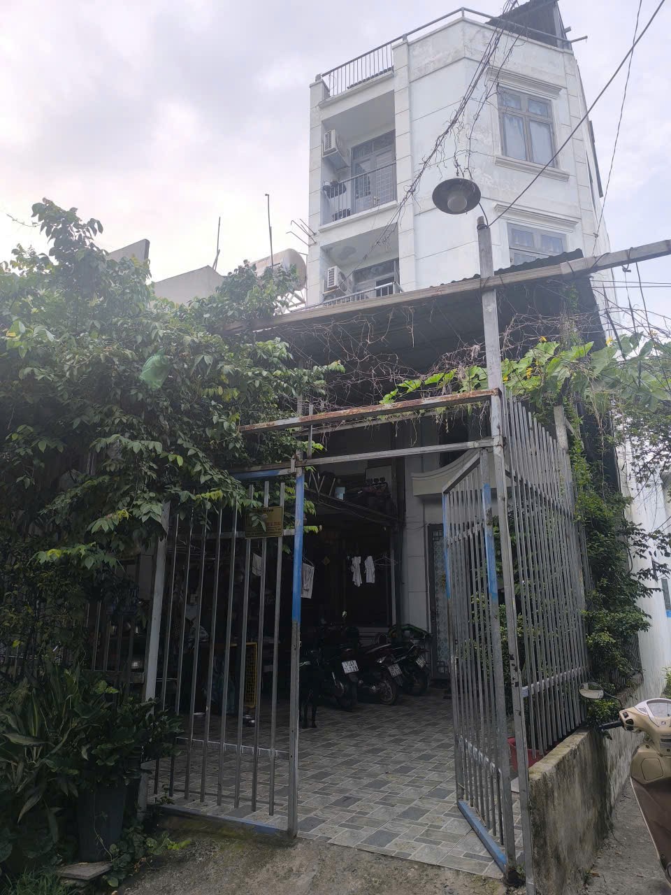 NHÀ ĐẸP - GIÁ TỐT - CHÍNH CHỦ Cần Bán Nhanh  Căn Nhà 4 Tầng Vị Trí Tại Quận 12, TP HCM