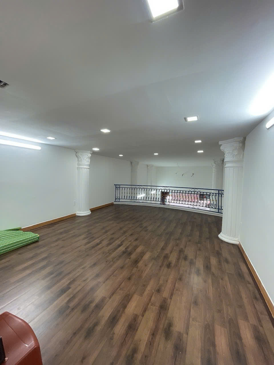 Cho thuê nhà mặt tiền Hải Châu đường Trần Quốc Toản kết cấu thông suốt 140 m2  giá tốt