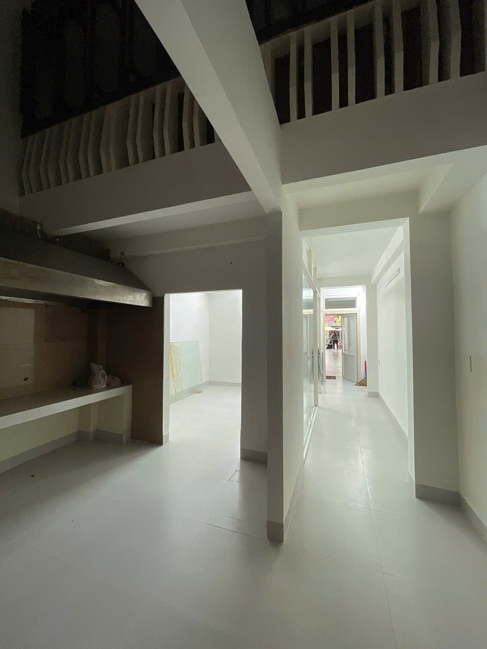 Cho thuê nhà mặt tiền Hải Châu đường Trần Quốc Toản kết cấu thông suốt 140 m2  giá tốt-3