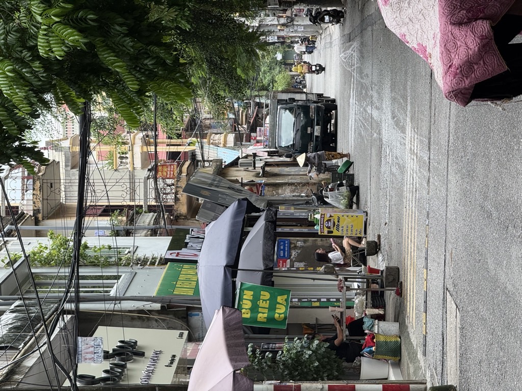 BÁN ĐẤT VIỆT HƯNG 65M2- MT 5m-  NGÕ THÔNG, Ô TÔ TRÁNH ĐỖ- 13.x Tỷ